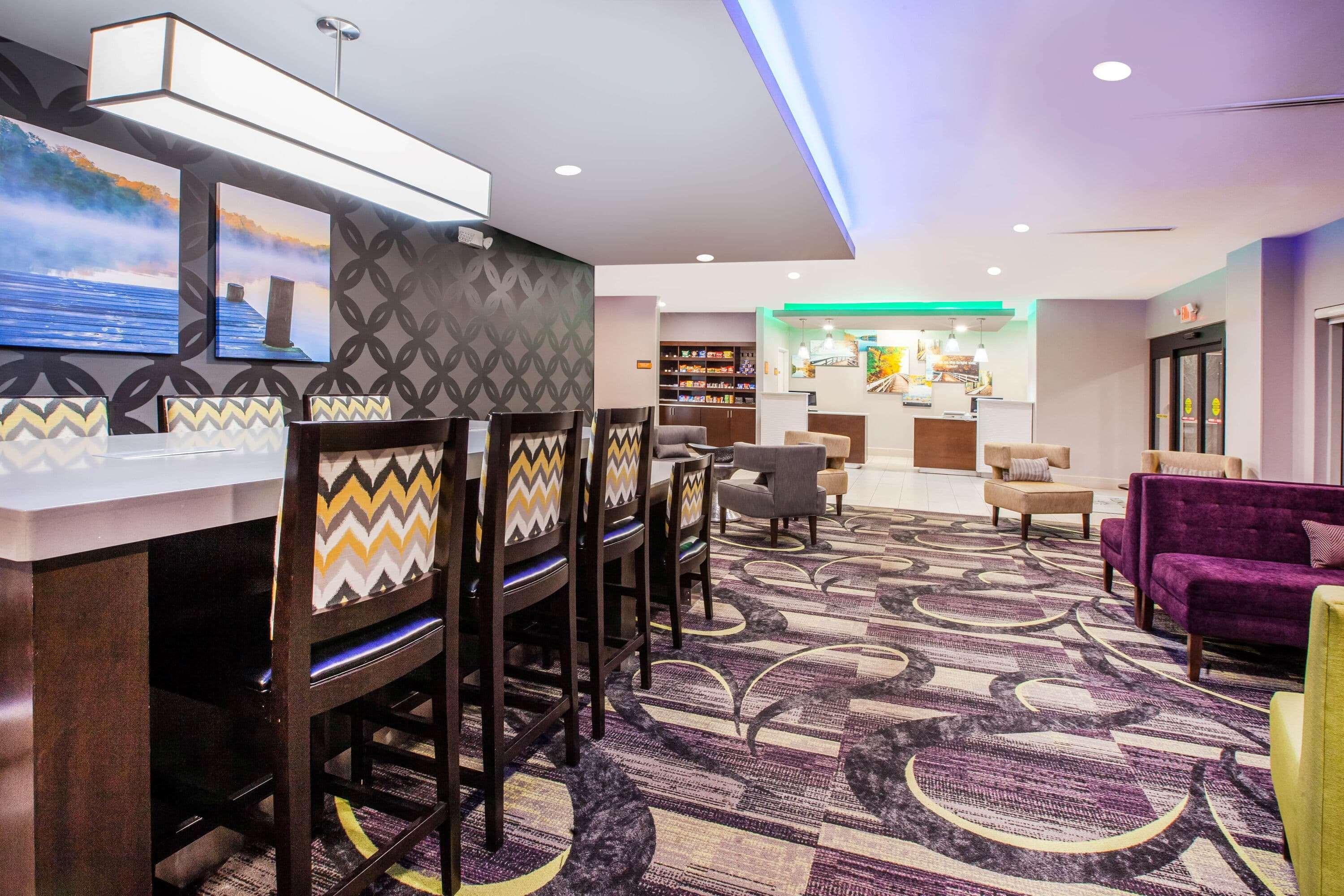 La Quinta Inn And Suites By Wyndham Elkhart Zewnętrze zdjęcie