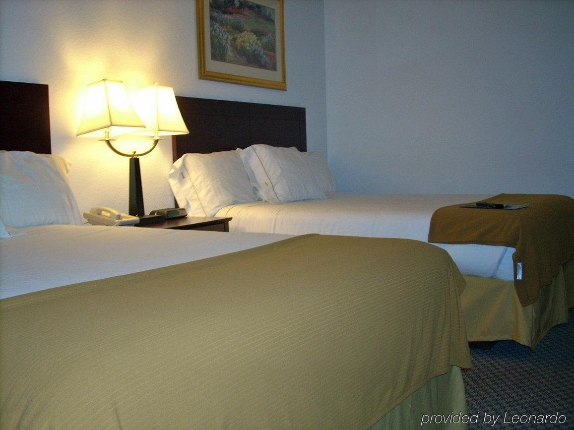La Quinta Inn And Suites By Wyndham Elkhart Pokój zdjęcie