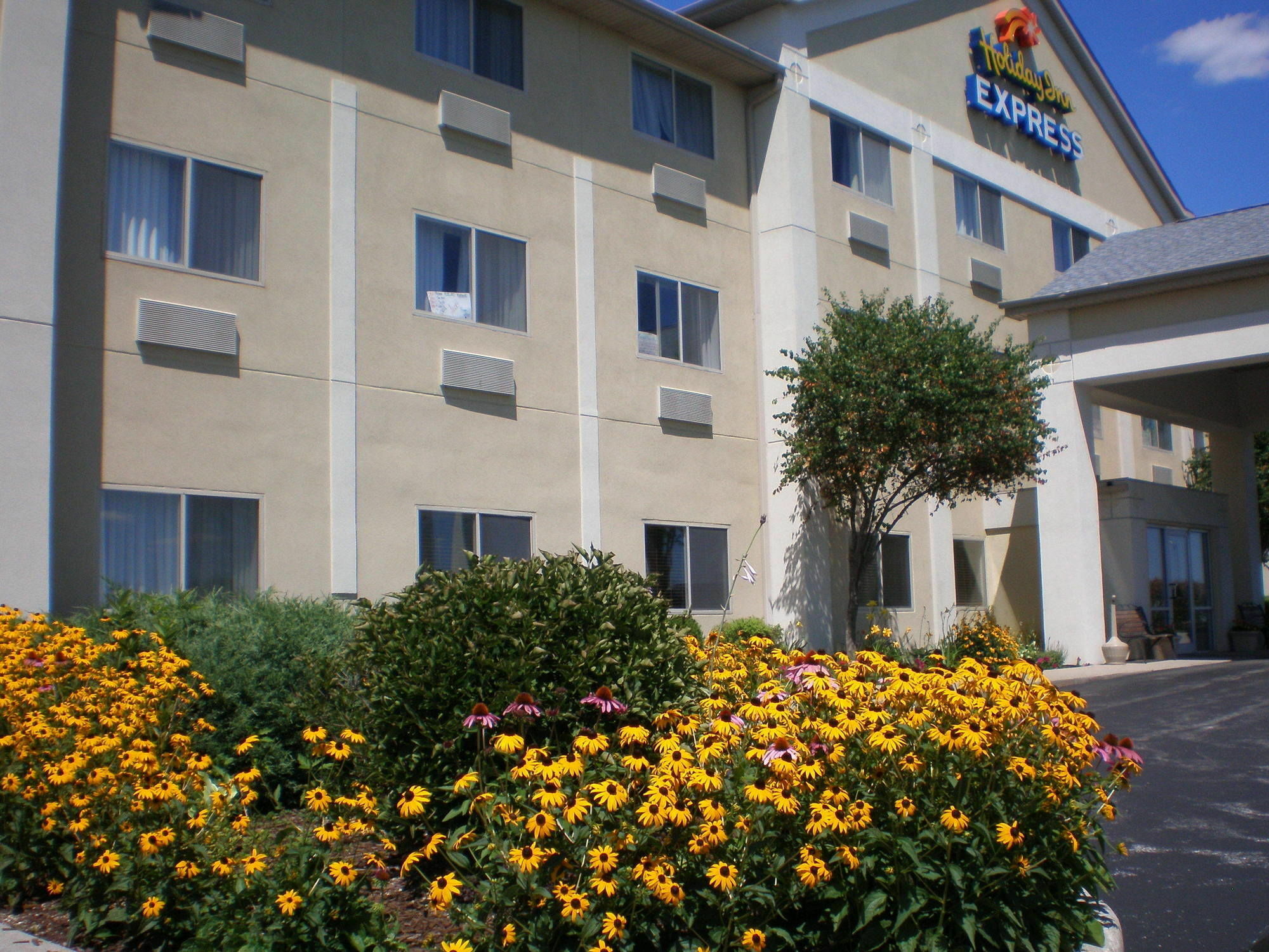 La Quinta Inn And Suites By Wyndham Elkhart Zewnętrze zdjęcie