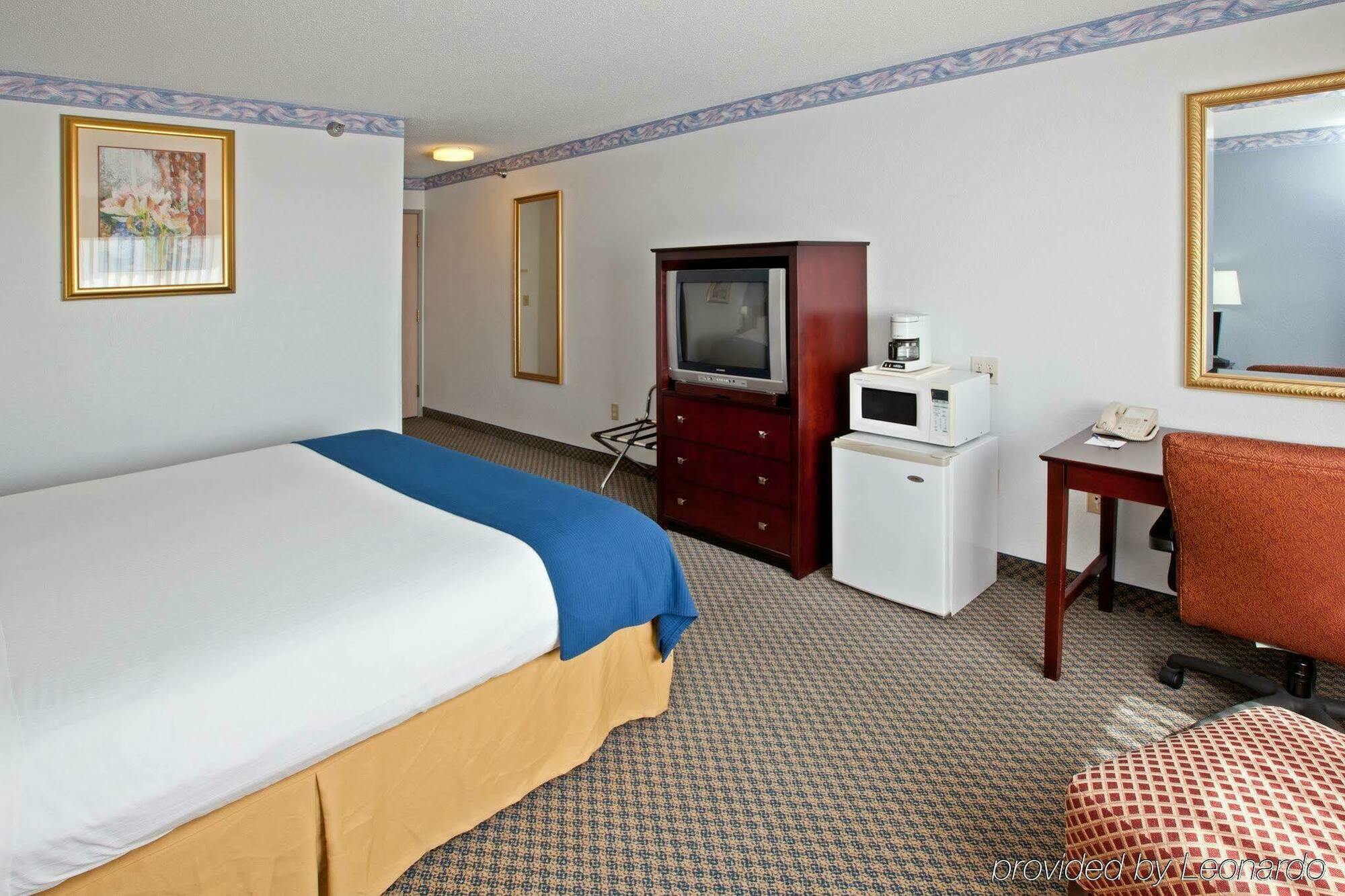 La Quinta Inn And Suites By Wyndham Elkhart Zewnętrze zdjęcie